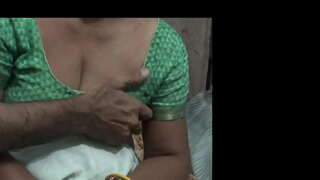 Trin mor med hendes liderlige søn dele enkeltseng